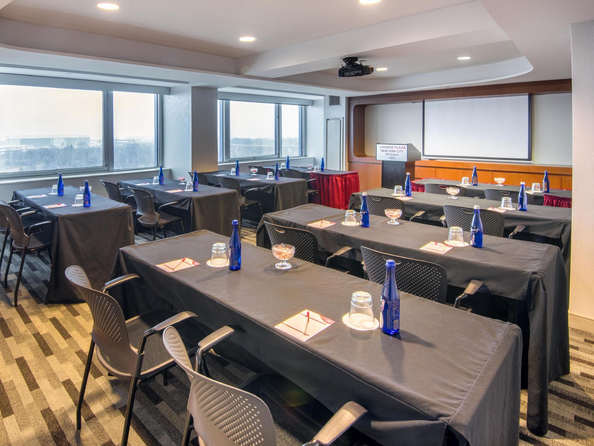 Crowne Plaza JFK Airport New York City Zewnętrze zdjęcie